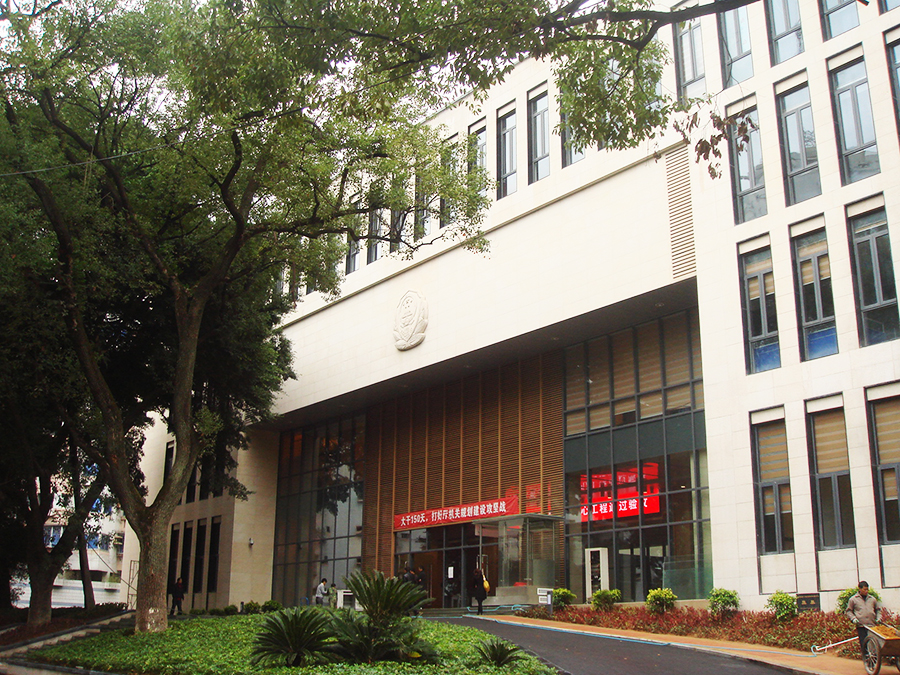 福建公安指挥谍报中心（省优质工程）.jpg
